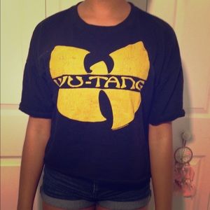 Forever 21 wu-tang crop top