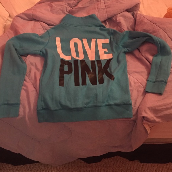 🚨FINAL-Victoria's Secret PINK collared sweatshirt