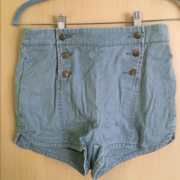 High rise naval shorts - Picture 1 of 3