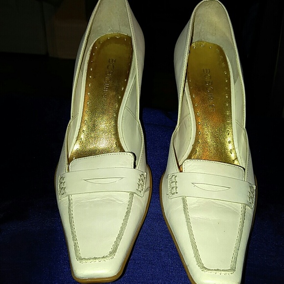 BCBG LOAFER STYLE Heels 2 inch heels off white