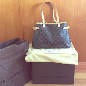 **SOLD***Authentic Louis Vuitton shoulder bag