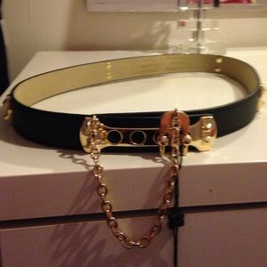 Black BCBG belt