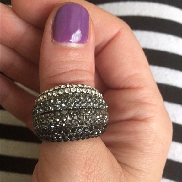 Stretch ring with black, grey, silver rhinestones