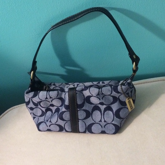 Coach purse great condition in black