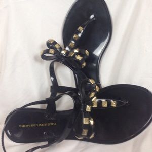 Chinese laundry bow tie embellished sandal