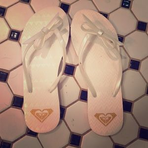 Roxy Bow Flip Flops