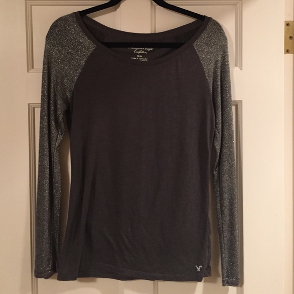 American Eagle Long Sleeve