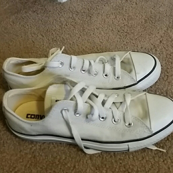 White Converse All Star aka Chucks