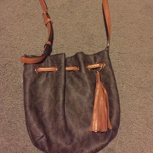 Michael Kors Satchel brown