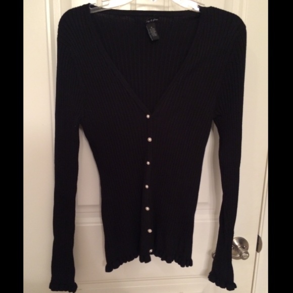 Black XL Sweater With Pearl Buttons
