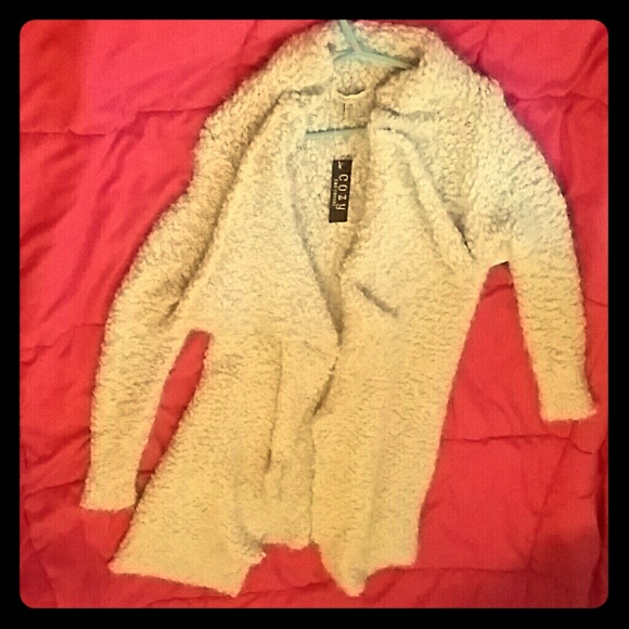 Beige bear cardigan