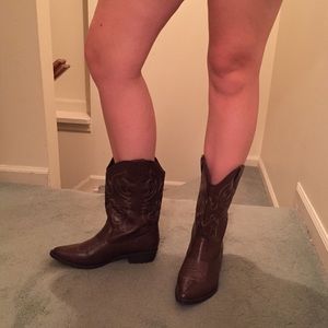 ✨REDUCED PRICE✨ Brown Cowboy Boots NWOT