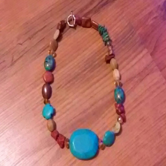 Turquoise beaded necklace