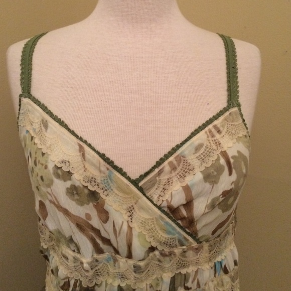 🎀 Sold Anthropologie Hazel Baby Doll Top W/Lace - Picture 2 of 4