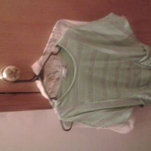 Speechless sleeveless neon green top