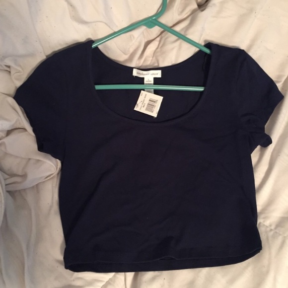 BNWT navy blue crop top