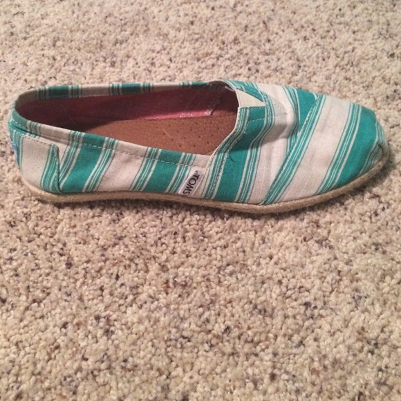Toms classic shoe - Picture 2 of 2