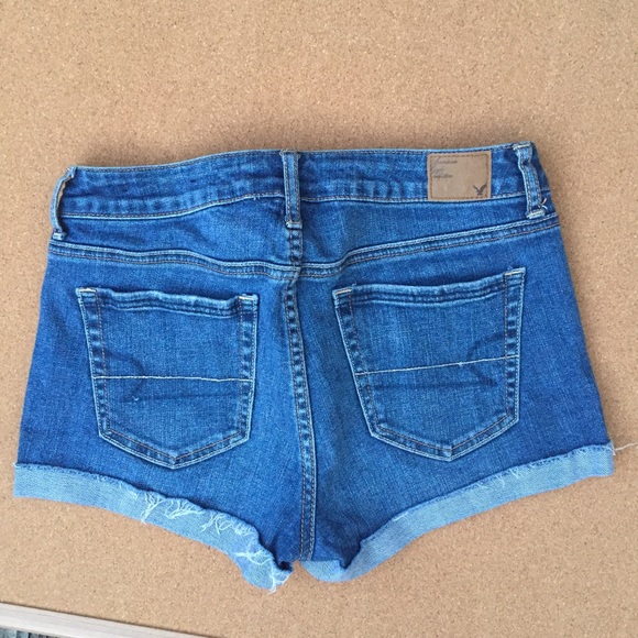 AE High Waist Shorts - Picture 2 of 4