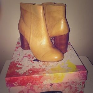 Chinese Laundry battlefield bootie