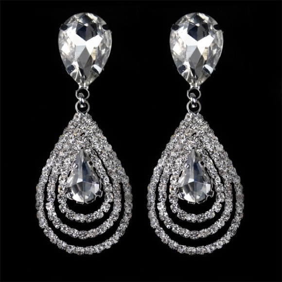 Crystal drop earrings