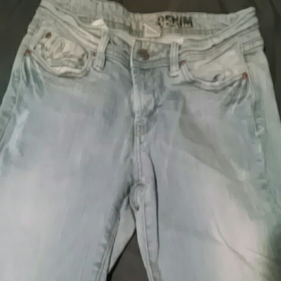 Capri's - Picture 2 of 3