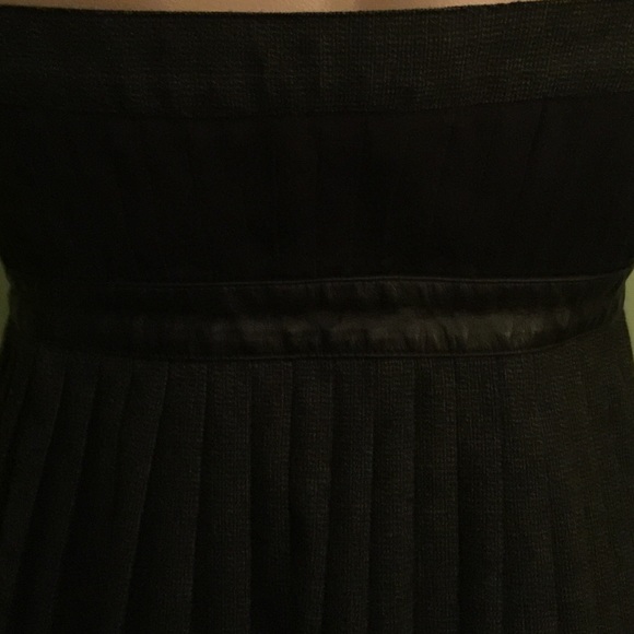 D&G black and dark grey pleated dress with belt - Picture 3 of 3