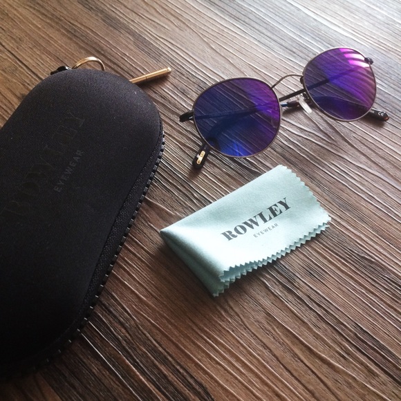 Cynthia Rowley Accessories - Mirrored sunglasses