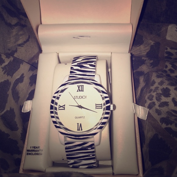 Studio watch
