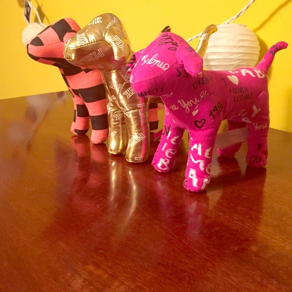 Victoria's Secret Pink Dogs