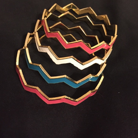 Bracelets - Picture 2 of 2