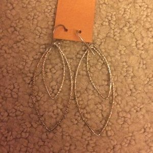 Dangling earrings