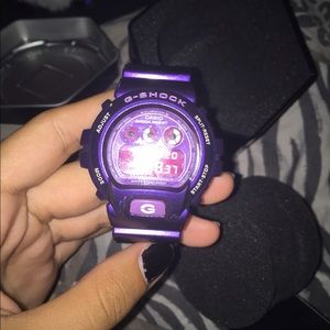 Purple g-shock watch waterproof