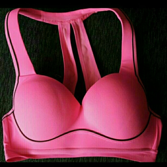 VS Incredible Sport Bra Hot Pink