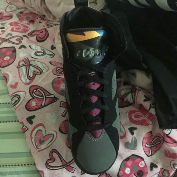 Air Jordan 7 Bordeaux - Picture 2 of 3