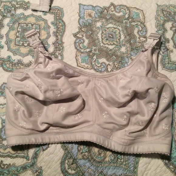 Maternity bra