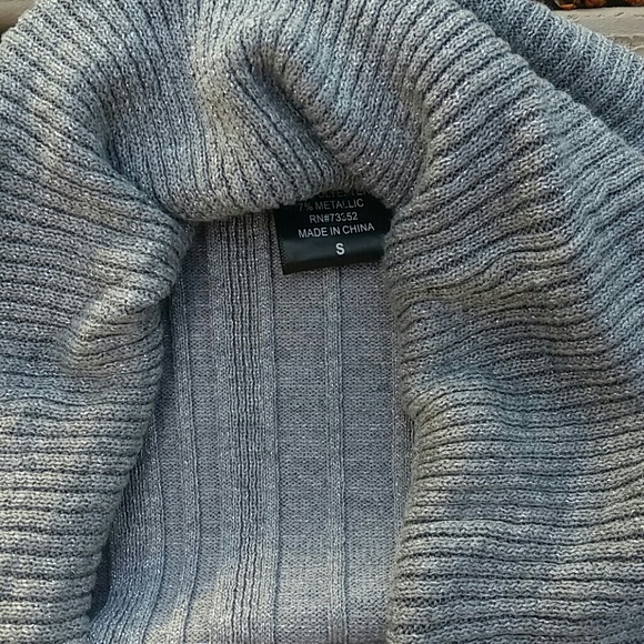 Sliver Sweater - Picture 2 of 3