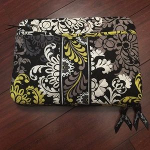 Vera Bradley Case