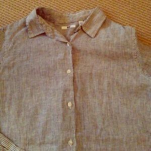 Uniqlo button down shirt