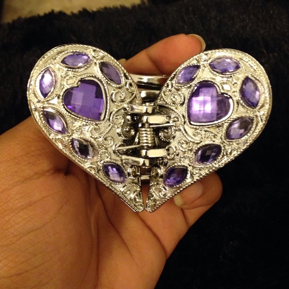 Silver heart hair clip - Picture 1 of 2
