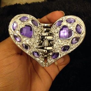 Silver heart hair clip