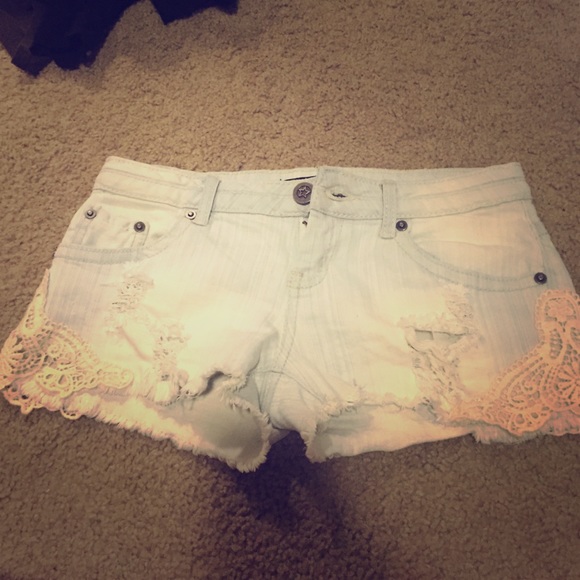 Material girl size 3 shorts w/ lace on the side