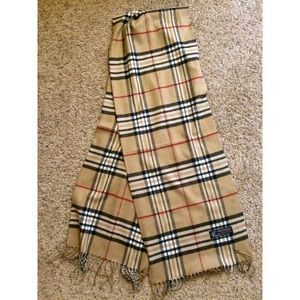 Burberry printed scarf!