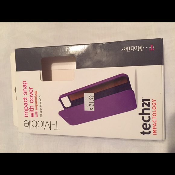 Tech21 iPhone 5/5s wallet case