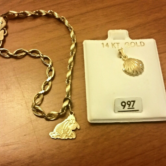 14k gold bracelet with 2 charms