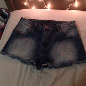 never worn forever21 high waisted shorts