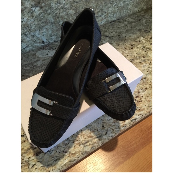 Flats SHOES