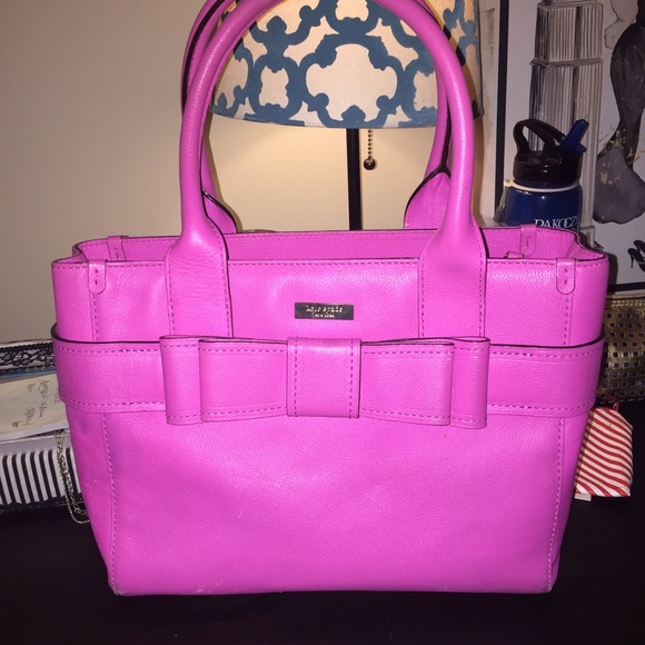 Pink bow Kate Spade tote PRICE DROP!