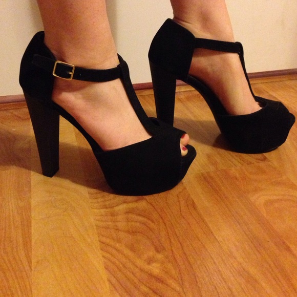Black heels
