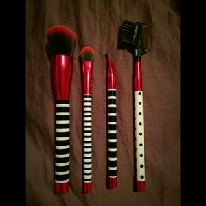SEPHORA IZAK Whimsical Brush Collection
