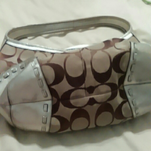 TRADED Authentic Coach Purse! - Picture 3 of 4